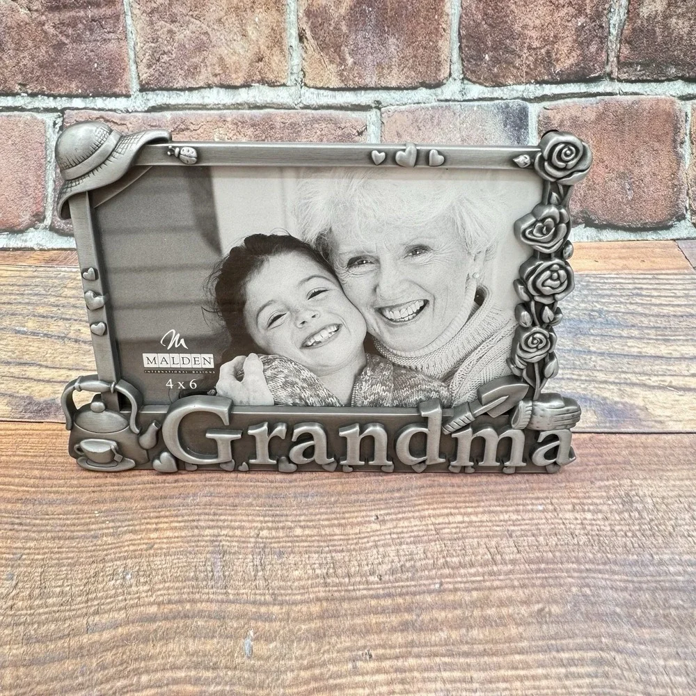Grandma Picture Photo Frame 4x6 Silver Pewter Malden Teacup Garden Roses Hat
